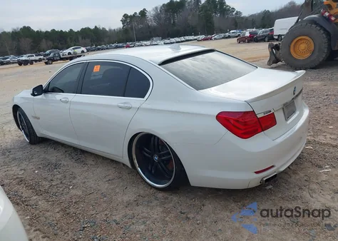 2011 BMW 750Li xDrive from USA, damaged, VIN WBAKC8C55BC431938